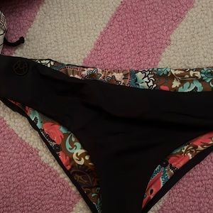 Black maaji bikini bottoms